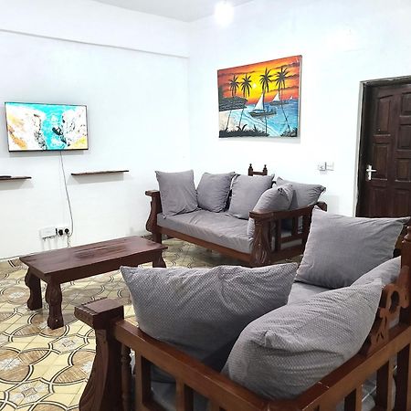 Delicious House, Watamu, 2-Bedroom With Secure Compound Free Parking And Wifi Экстерьер фото